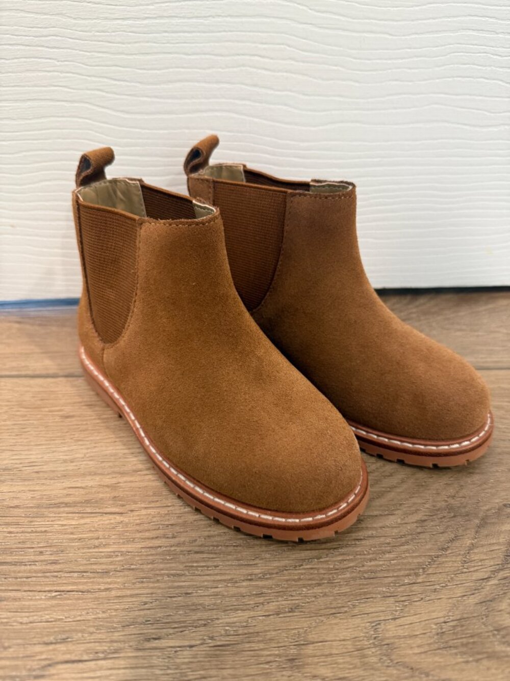 The Suede Chelsea Boot JANIE AND JACK SIZE TODDLER 8